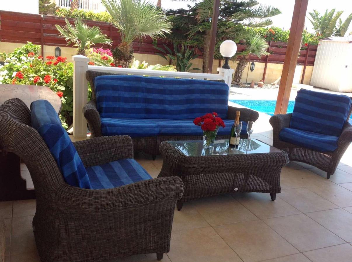 Carolyn Villa Is A Luxury 4-Bedroom Villa With Private Pool In Айя Напа Екстериор снимка